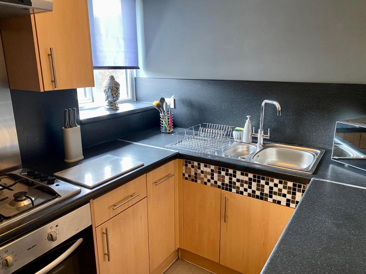 Pendle House - Apartment 3 Colwyn Bay Bagian luar foto