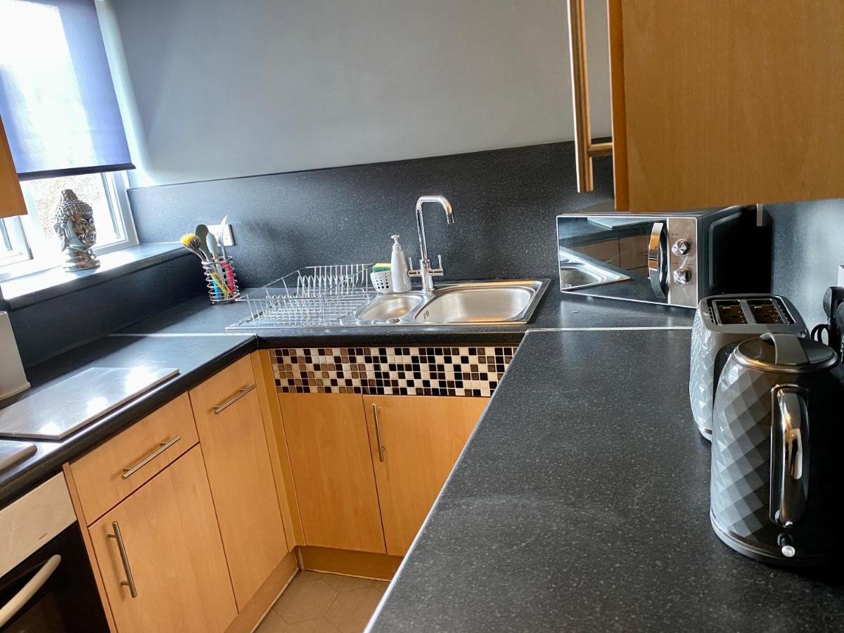 Pendle House - Apartment 3 Colwyn Bay Bagian luar foto